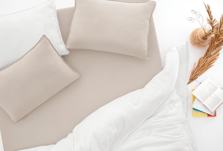 Lupa Soft  - Bej Yastık Kılıfı, 50x70 cm