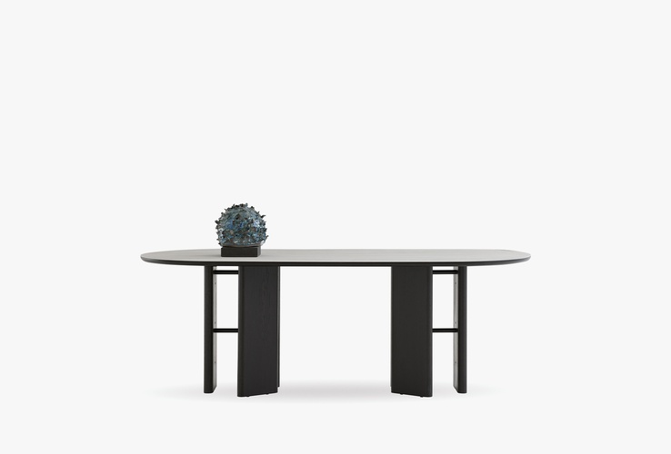 Austin Masa, 217,8x77 cm (GxD)